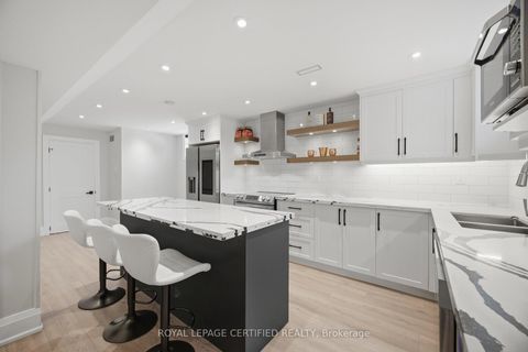 Photo 33 at 306 Avro Road, Maple, Vaughan