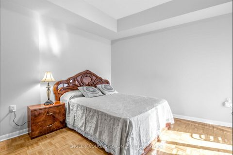 Photo 19 at 105 - 2506 Rutherford Road, Maple, Vaughan