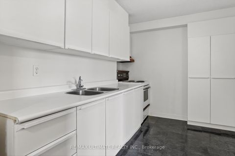 Photo 13 at 1003 - 15 TORRANCE Road, Eglinton East, Toronto