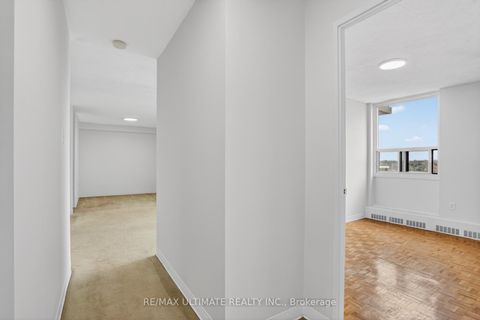 Photo 14 at 1003 - 15 TORRANCE Road, Eglinton East, Toronto