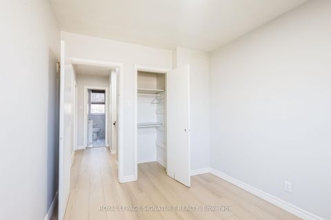 Photo 10 at 14 Benadair Court, Woburn, Toronto