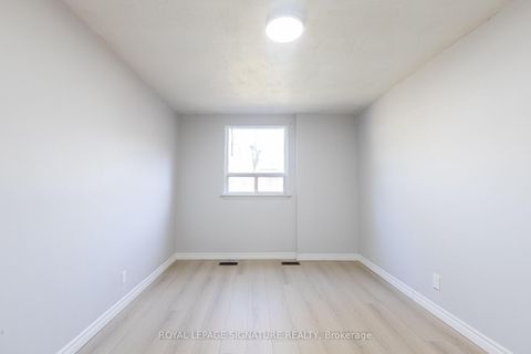 Photo 21 at 14 Benadair Court, Woburn, Toronto