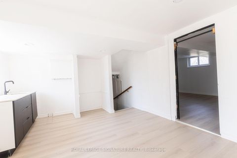 Photo 27 at 14 Benadair Court, Woburn, Toronto
