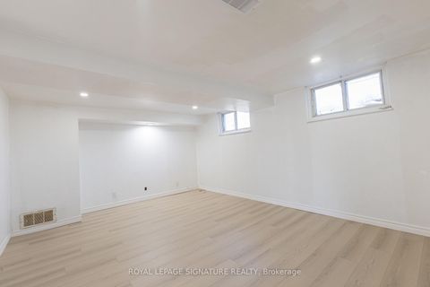 Photo 29 at 14 Benadair Court, Woburn, Toronto