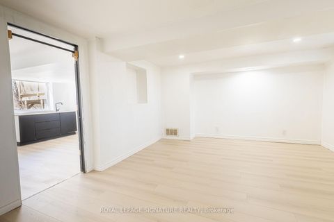 Photo 30 at 14 Benadair Court, Woburn, Toronto