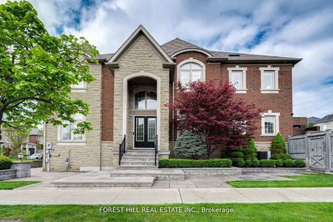 Photo 0 at 101 Glenheron Crescent, Patterson, Vaughan