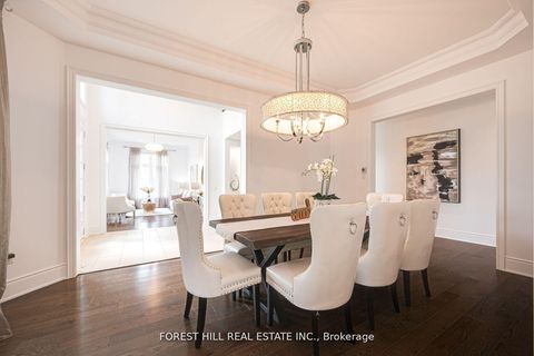 Photo 8 at 101 Glenheron Crescent, Patterson, Vaughan