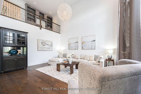 Photo 16 at 101 Glenheron Crescent, Patterson, Vaughan