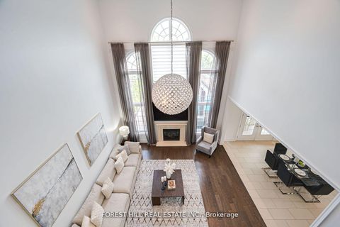Photo 19 at 101 Glenheron Crescent, Patterson, Vaughan