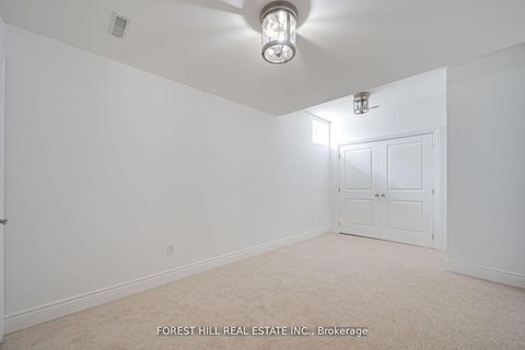 Photo 37 at 101 Glenheron Crescent, Patterson, Vaughan