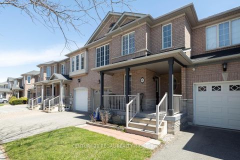 Photo 1 at 43 Waterton Crescent, Langstaff, Richmond Hill