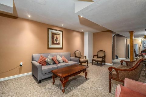 Photo 32 at 43 Waterton Crescent, Langstaff, Richmond Hill