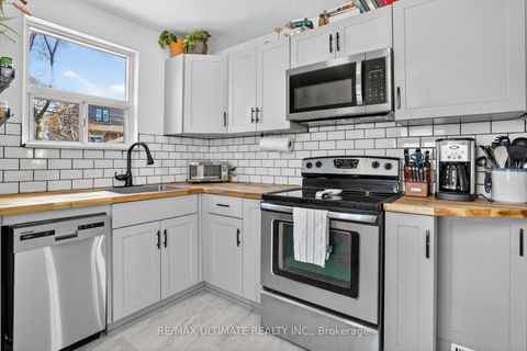 Photo 23 at 37 Bexhill Avenue, Birchmount, Toronto