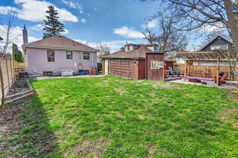 Photo 37 at 37 Bexhill Avenue, Birchmount, Toronto