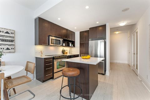 Photo 4 at 824 - 100 Harrison Garden Boulevard, Willowdale East, Toronto