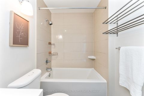 Photo 15 at 824 - 100 Harrison Garden Boulevard, Willowdale East, Toronto