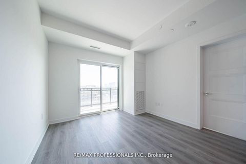 Photo 7 at 901 - 25 Neighbourhood Lane, Queensway, Toronto