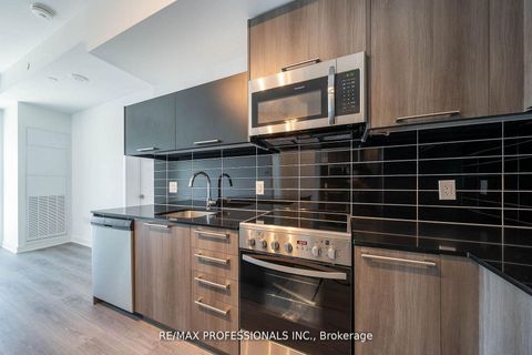 Photo 9 at 901 - 25 Neighbourhood Lane, Queensway, Toronto