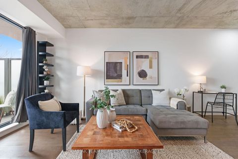 Photo 4 at 401 - 530 Indian Grove, Junction Area, Toronto