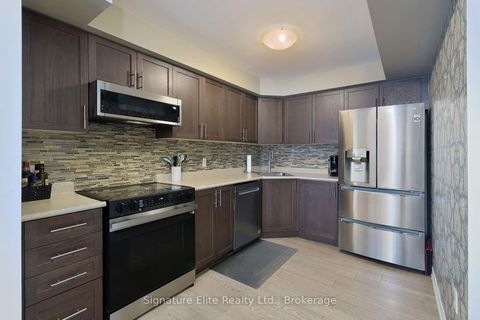 Photo 10 at 7 - 57 Ferndale Drive S, Ardagh, Barrie