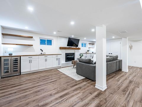 Photo 16 at 7 Chapais Crescent, Centennial Scarborough, Toronto