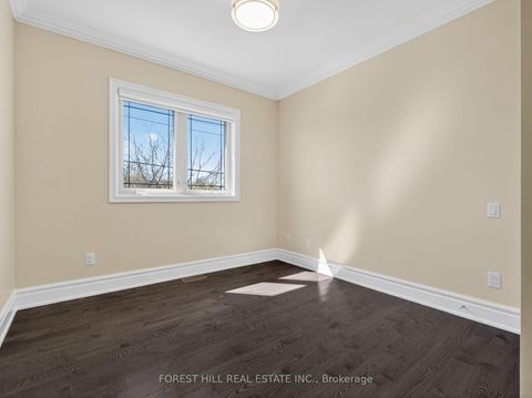Photo 22 at 114 Regent Road, CFB, Toronto