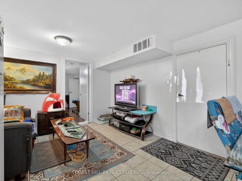 Photo 39 at 114 Regent Road, CFB, Toronto