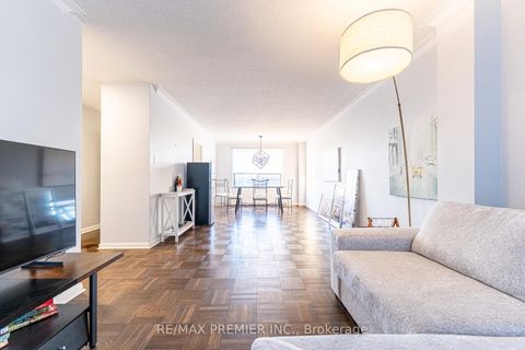 Photo 8 at 612 - 660 Eglinton Avenue W, Forest Hill North, Toronto