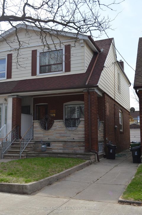 Photo 0 at 517 Milverton Boulevard, Danforth, Toronto
