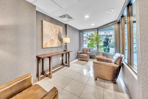 Photo 5 at 204 - 19 Dundonald Street, Yonge Corridor, Toronto
