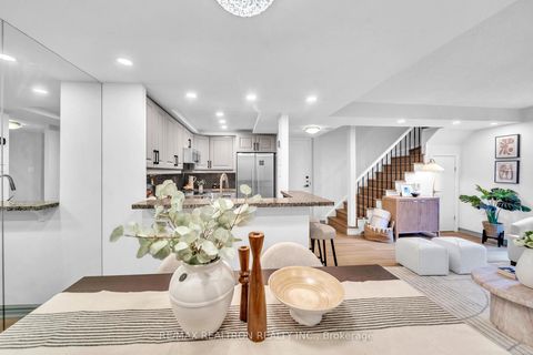 Photo 17 at 204 - 19 Dundonald Street, Yonge Corridor, Toronto