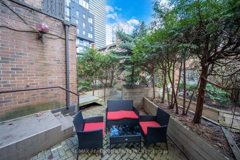 Photo 22 at 204 - 19 Dundonald Street, Yonge Corridor, Toronto