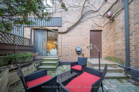 Photo 27 at 204 - 19 Dundonald Street, Yonge Corridor, Toronto