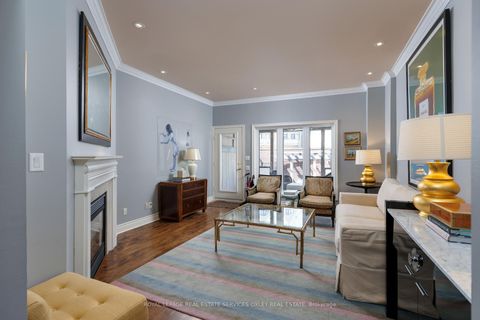 Photo 2 at 184 Bedford Road, Annex, Toronto