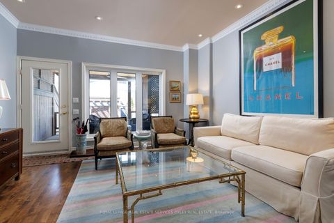 Photo 4 at 184 Bedford Road, Annex, Toronto