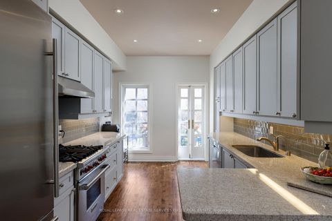 Photo 7 at 184 Bedford Road, Annex, Toronto