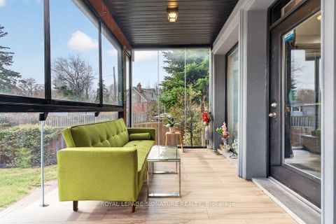 Photo 19 at 32 Cliffcrest Drive, Cliffcrest, Toronto