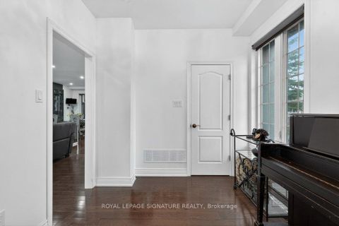 Photo 22 at 32 Cliffcrest Drive, Cliffcrest, Toronto