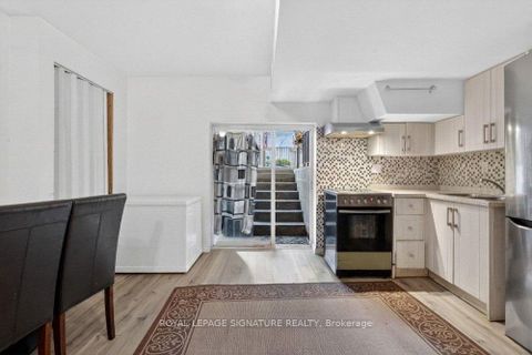 Photo 36 at 32 Cliffcrest Drive, Cliffcrest, Toronto
