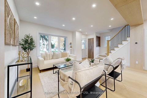 Photo 6 at 547 Melrose Avenue, Nortown, Toronto