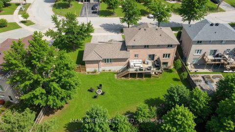Photo 1 at 89 Silver Maple Crescent, Holly, Barrie