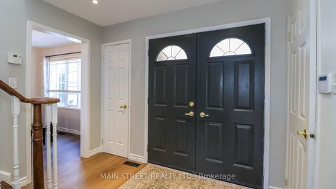 Photo 5 at 89 Silver Maple Crescent, Holly, Barrie