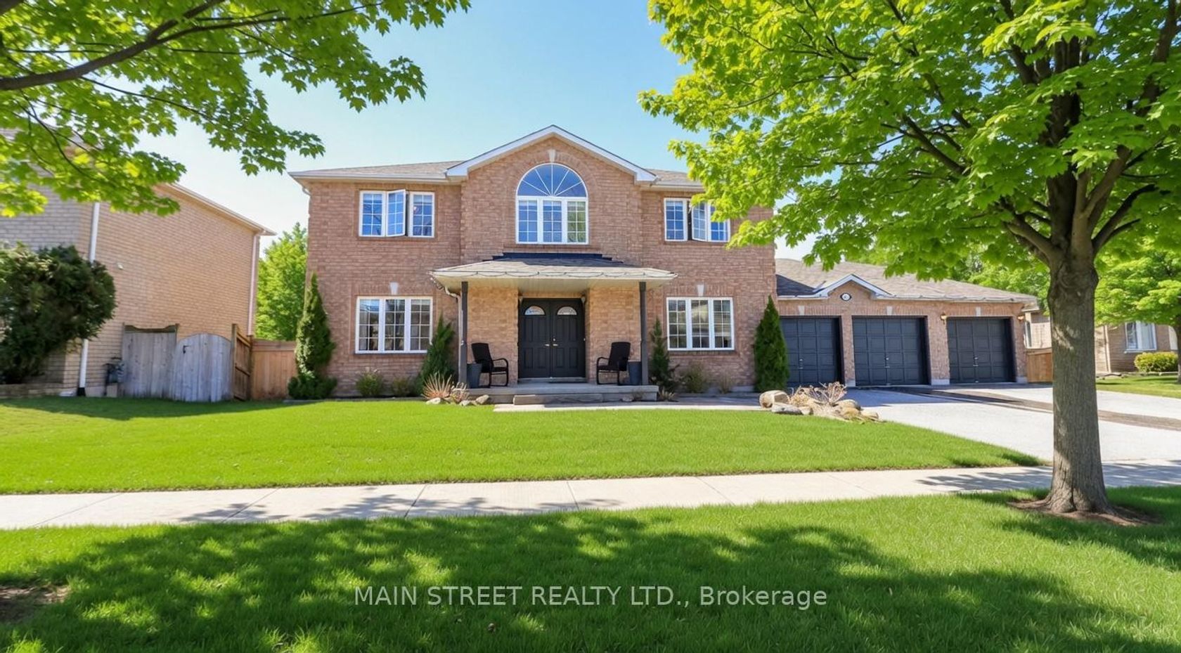 89 Silver Maple Crescent, Holly, Barrie photo number 2