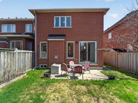 Photo 40 at 12 Stookes Crescent, Jefferson, Richmond Hill