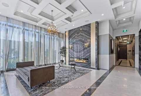 Photo 3 at 404 - 20 Gatineau Drive, Beverley Glen, Vaughan