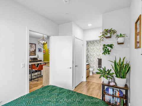 Photo 15 at 701 - 7950 Bathurst Street, Beverley Glen, Vaughan