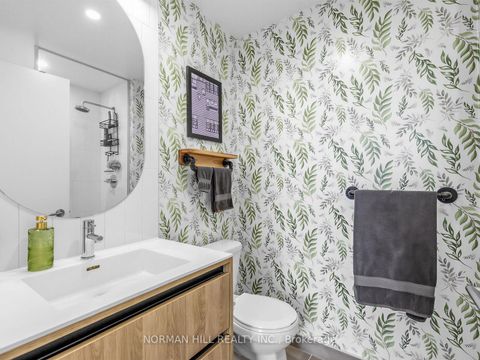 Photo 17 at 701 - 7950 Bathurst Street, Beverley Glen, Vaughan