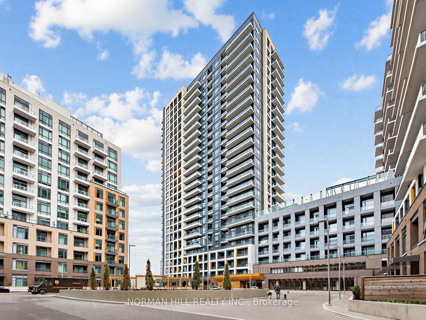 701 - 7950 Bathurst Street, Beverley Glen, Vaughan photo number 2