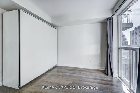 Photo 8 at 801 - 80 Western Battery Road, Niagara, Toronto