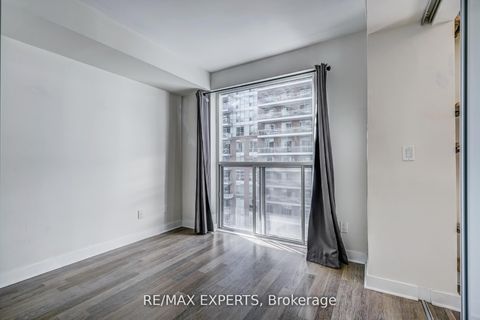 Photo 10 at 801 - 80 Western Battery Road, Niagara, Toronto